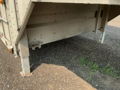 Used 2007 MERRITT 53' ALUMINUM LIVESTOCK Agricultural Trailers Michigan US | Miedema Asset Management Group #1328961