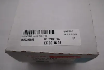 NEW IN BOX Honeywell T631C1103 Agricultural Temperature Controller STOCK G260