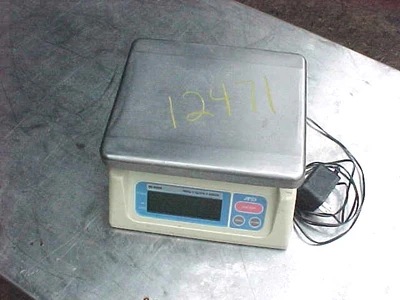 USED A  D CO. LTD PLATFORM SCALE