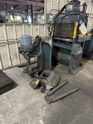 150 TON FRANKLIN MANUFACTURING C FRAME PORTABLE FMI HYDRAULIC WEB PUNCH: STOCK #23390