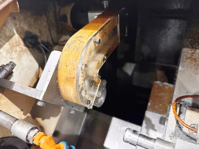 LEADWELL T-5 TURNING CENTER - GANG STYLE