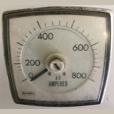 Crompton 0-800 Amp Analog Ammeter