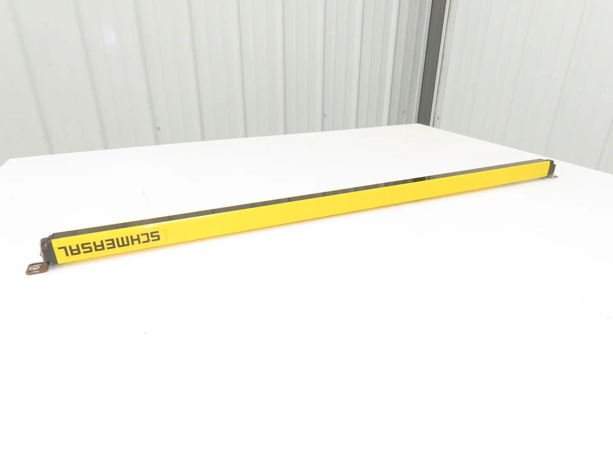 Schmersal SLC440COM-ER-0890-14 Safety Light Curtain Transmitter