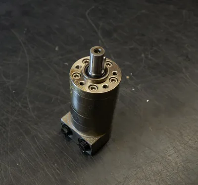 EATON CHAR-LYNN CR-01-0156 Hydraulic Motor | Buy Per Pound (9)