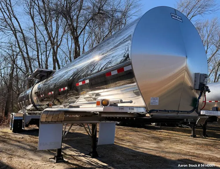 Used _UNKNOWN_ SRJ9 5000-1 T304 Misc Trucks Illinois US | Aaron Equipment #226197