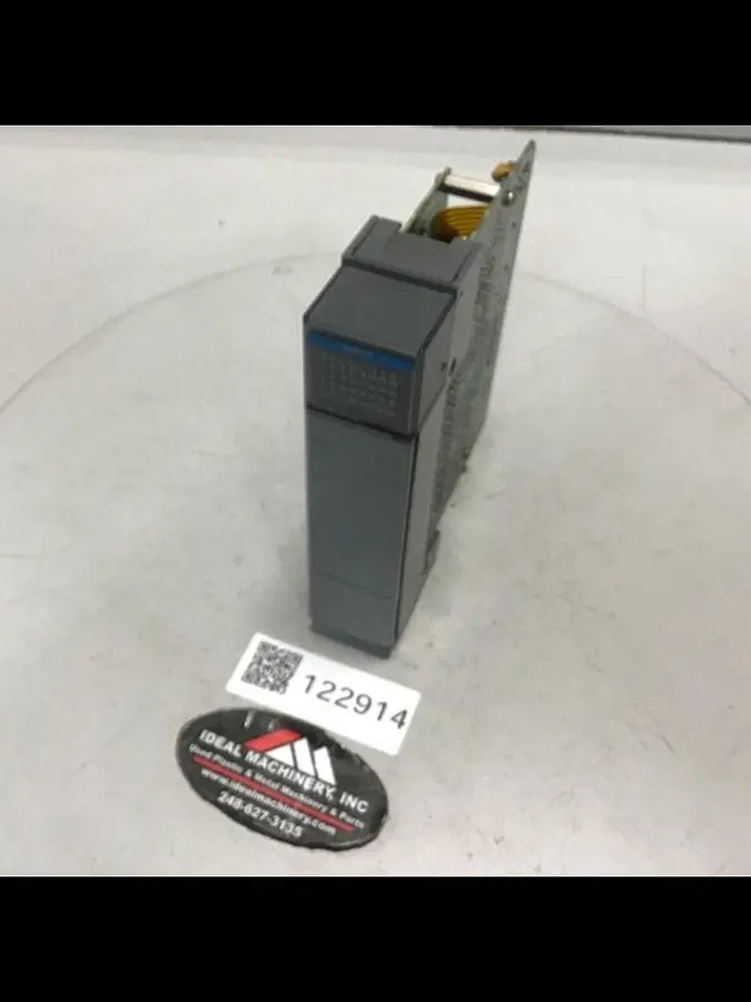 USED ALLEN BRADLEY 1746-IV32 SER C