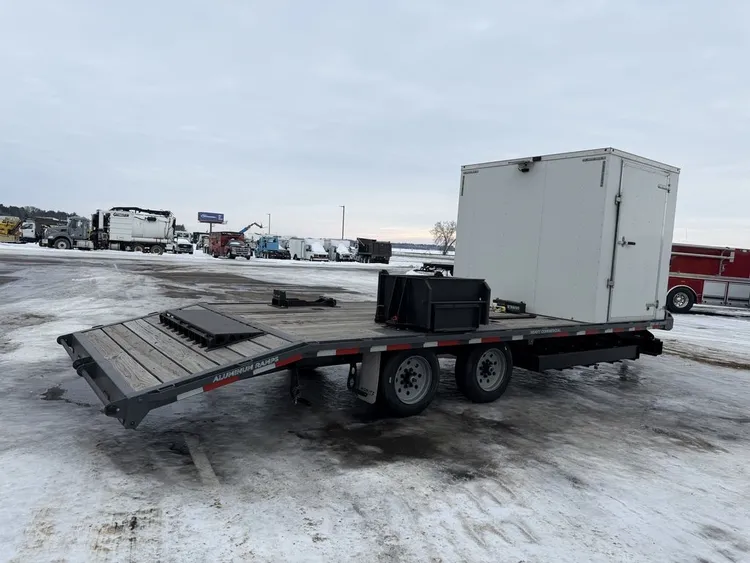 Used 2022 MORITZ FLATBED EDH AR SERIES Flatbed Trailers Minnesota US | Carco Truck & Equipment #1514051