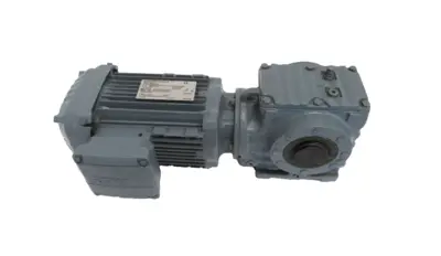 NEW SEW EURODRIVE SA57 DRN80M4 GEARMOTOR 56.61 277/480V SA57DRN80M4