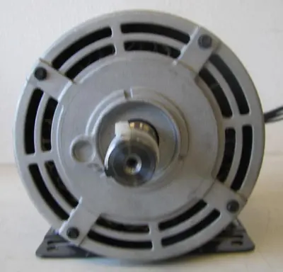 StarTrac 5 SPL HP Variable Controlled Treadmill Duty Motor 1745 RPM 230V 3PH