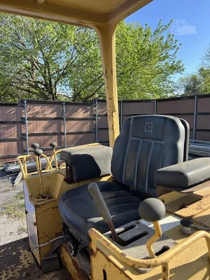 Used 1993 CATERPILLAR D3C II Crawler Dozers Texas US | Big D Heavy Equipment #1556984
