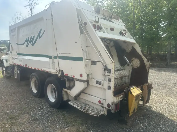 Used HEIL DURAPACK Garbage trucks North Carolina US | Levan Equipment #1546337