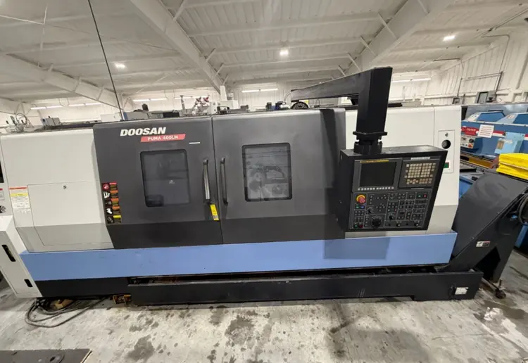 Used 2011 DOOSAN PUMA 400LMB CNC Lathes Ohio US | Toolquip, Inc. #1323492