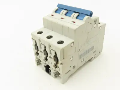 Allen Bradley 1492-SPM3C160 Circuit Breaker 16A 3 Pole 480 VAC Ser D