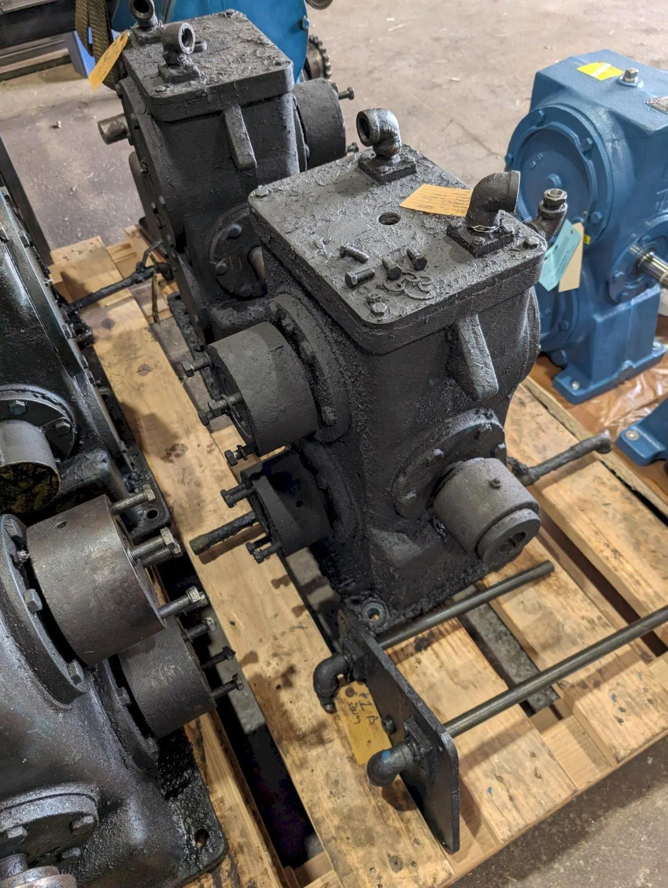 NEW RAFTER R500E EQUAL DRIVE, DUAL OUTPUT GEARBOXES