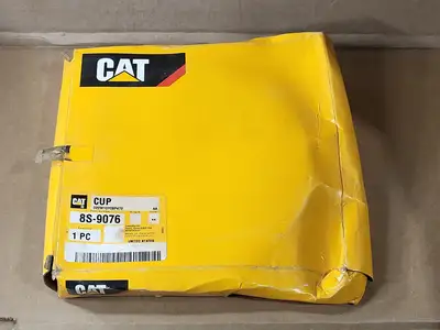 USED CATERPILLAR 8S-9076
