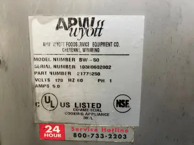 Used APW Wyott Used APW Wyott BW-50 Hot Dog Bun Warmer Steamer 120V Heated Cabinets & Displays Illinois US | Falcon Restaurant Supply #1376225
