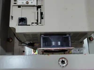 USED YASKAWA CIMR-V7CU45P5