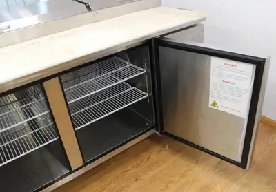 BISON BPT 67", 2 Door, Pizza Prep Table Refrigerator Commercial NSF