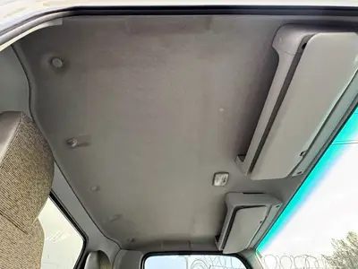 Used 2024 ISUZU NPR HD Box trucks Florida US | Truck and Van Outlet #1509183