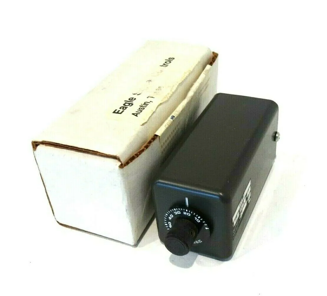 NEW EAGLE SIGNAL CG914A3 TIME DELAY RELAY