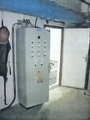 Used 2012 S.A.F. DBS-200RCS Blast Room (Manual Booth) CZ | Amaron s.r.o. #1061607
