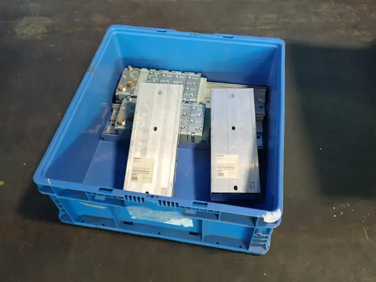 Used SIEMENS 6ES71944GC700AA0 PLC Chassis Ohio US | HGR 24 #1181019