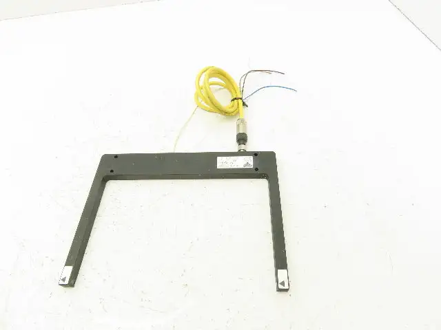 Automation Direct PSUR-0P-8F Photoelectric Fork Sensor U Frame 180mm Distance