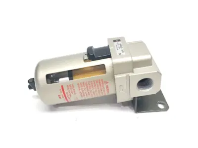 Used SMC AFM40-04B Air Filtration Units Michigan US | Maverick Industrial Sales #1463971