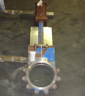 SPC5996  Valve 14" Hilton Valve Inc. gate valve, pneumatic, Stainless Steel Contact Parts