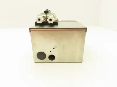 State Chemical DR-1000 Metering Pump 24-7 Type Stainless Housing 6VDC 1200489