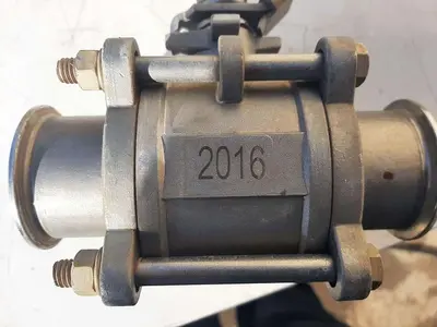 Valve, Ball, 2", Stainless Steel, Dixon, Tri-clamp, 1000 PSI, Lot of (5) Valves #S744652
