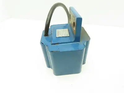 Service Engineering 25-1020 Vibratory Feeder Bowl Electromagnet 115VAC Lot of 6