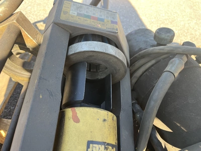 USED PARKER HYDRAULIC CRIMPER SYSTEM