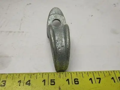 Crouse Hinds 514 1-1/2" Half Strap One Hole Rigid Conduit Hanger Lot Of 50