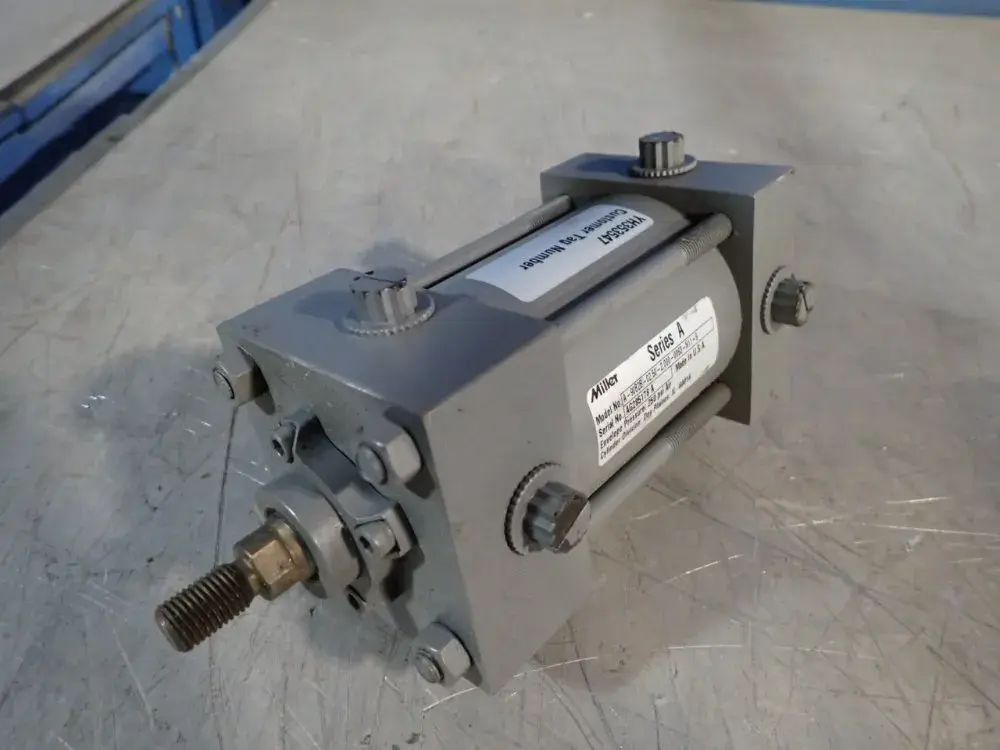USED MILLER A90B2B02.502.0000063N119