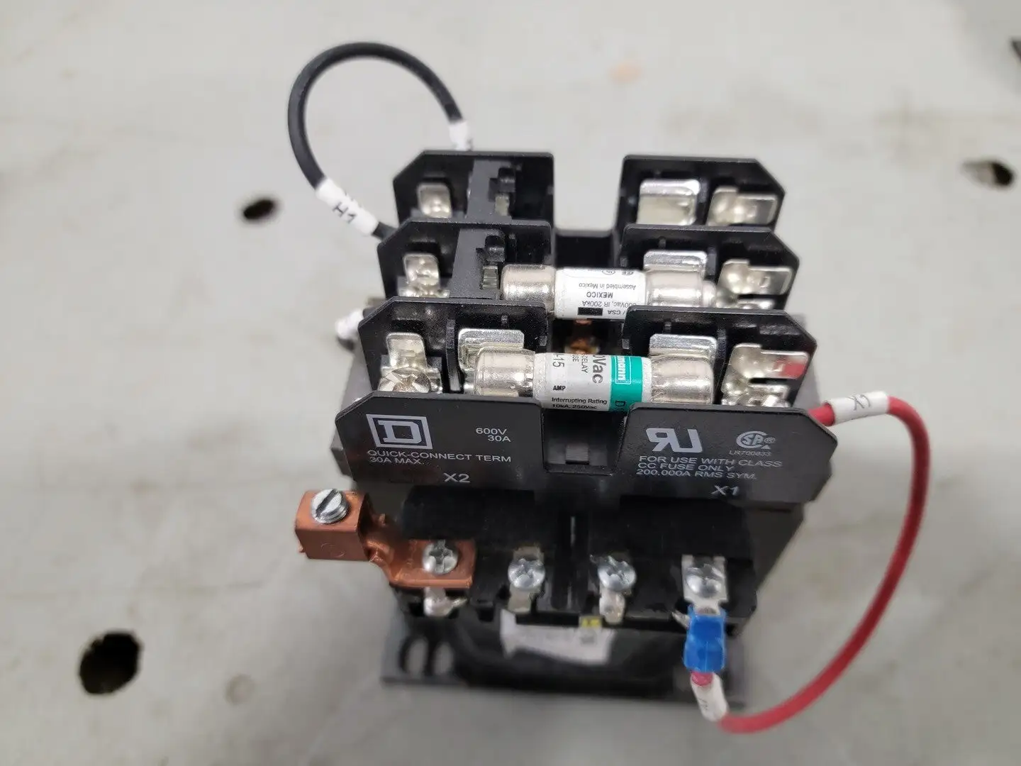 NEW SCHNEIDER ELECTRIC 9070TF200D23