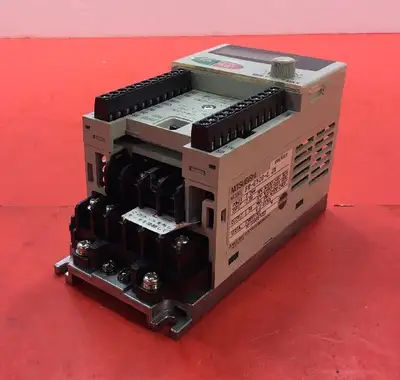 USED Mitsubishi Electric FR-E520-0. 2K