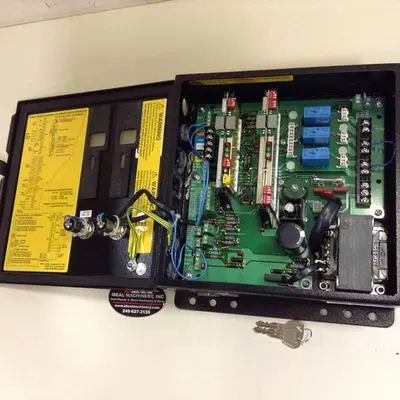 USED BANNER ENGINEERING MSCC-2L2M