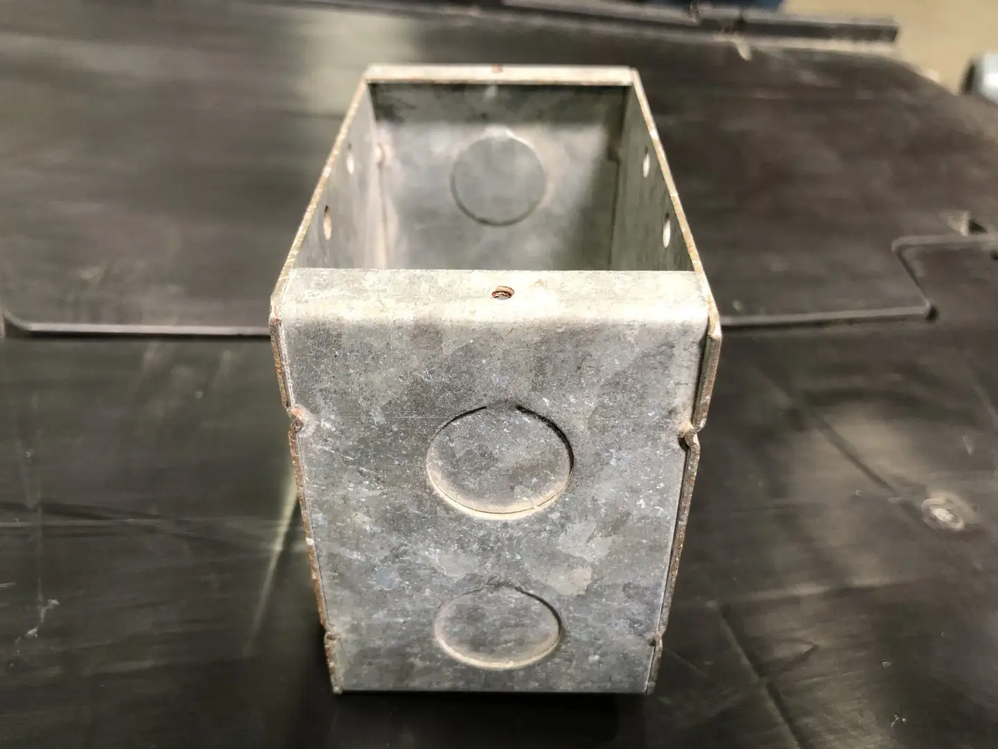 4x2.5" High Voltage Pre-Ganged Masonry Box