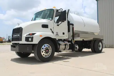 New | in-Stock 2026 MACK MD6 Septic/Sewer/Vacuum Trucks Texas US | Roll Off Truck World #1491886