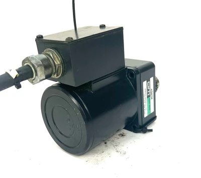 Used ORIENTAL MOTOR 4IK25GN-ST2 Industrial Controls | Industrial Parts R Us Inc. #365631