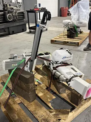 Used 2017 HY ROBOTICS TAKE OUT ROBOT (TOP IV-XC550) Robotics Minnesota US | Source Machinery Sales #1402839