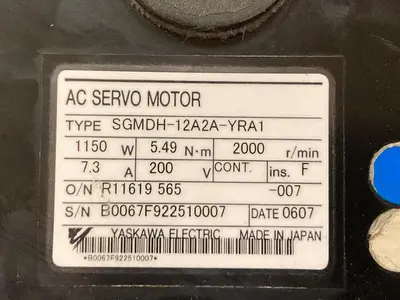 USED YASKAWA ELECTRIC SGMDH-12A2A-YRA1