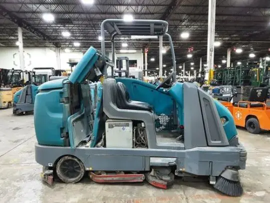 Used 2020 TENNANT M17 Scrubbers | Russell Equipment #724302