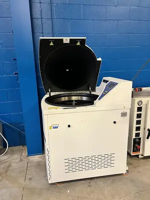 Refrigerated Isolate Centrifuge -20 C Degrees FR8-B12 (Old Model CRV-80B)