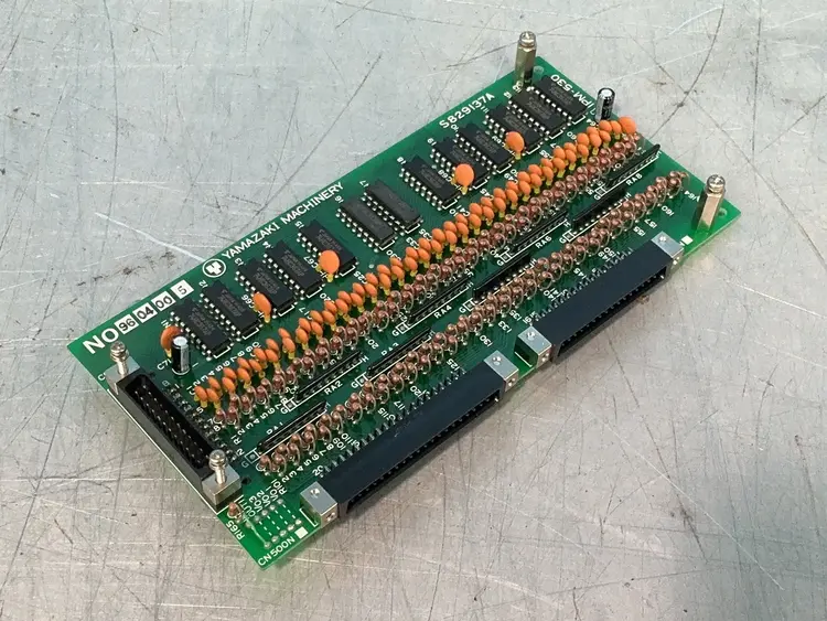 Used YAMAZAKI MACHINERY S829137A I/O Boards & Replacement Parts Ohio US | HGR 24 #1316150