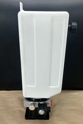Stone Vertical Hydraulic Pump Reservoir 2.5 Gallon 9302-2212 - NEW SURPLUS 🇺🇸