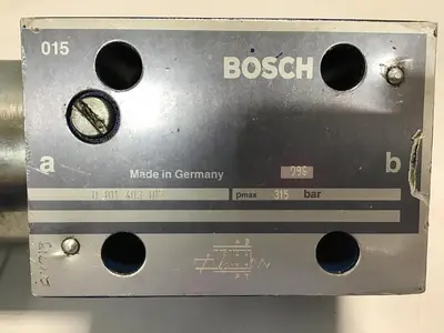 USED BOSCH 0 811 403 017