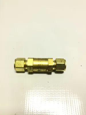 Parker Brass Check Valve 1 PSI Cracking Pressure 3000 PSI Max Hydraulic Pneumatic NOS