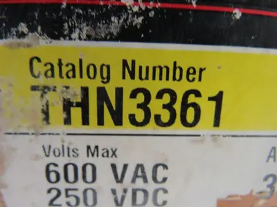 General Electric THN3361 Model 7 600V 30A  Non-Fusible Disconnect Safety Switch